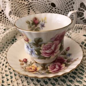 Royal Albert Floral Vintage Teacup